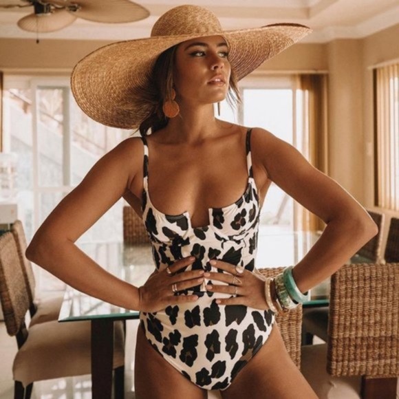 Other - Animal print monokini